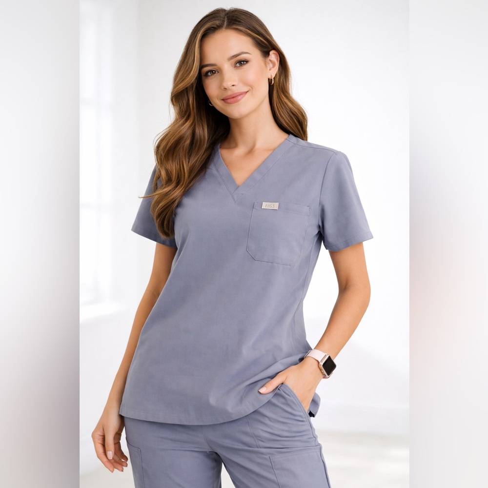 FIGS Technical Collection Scrub Top Gray V-Neck Pocket Size L